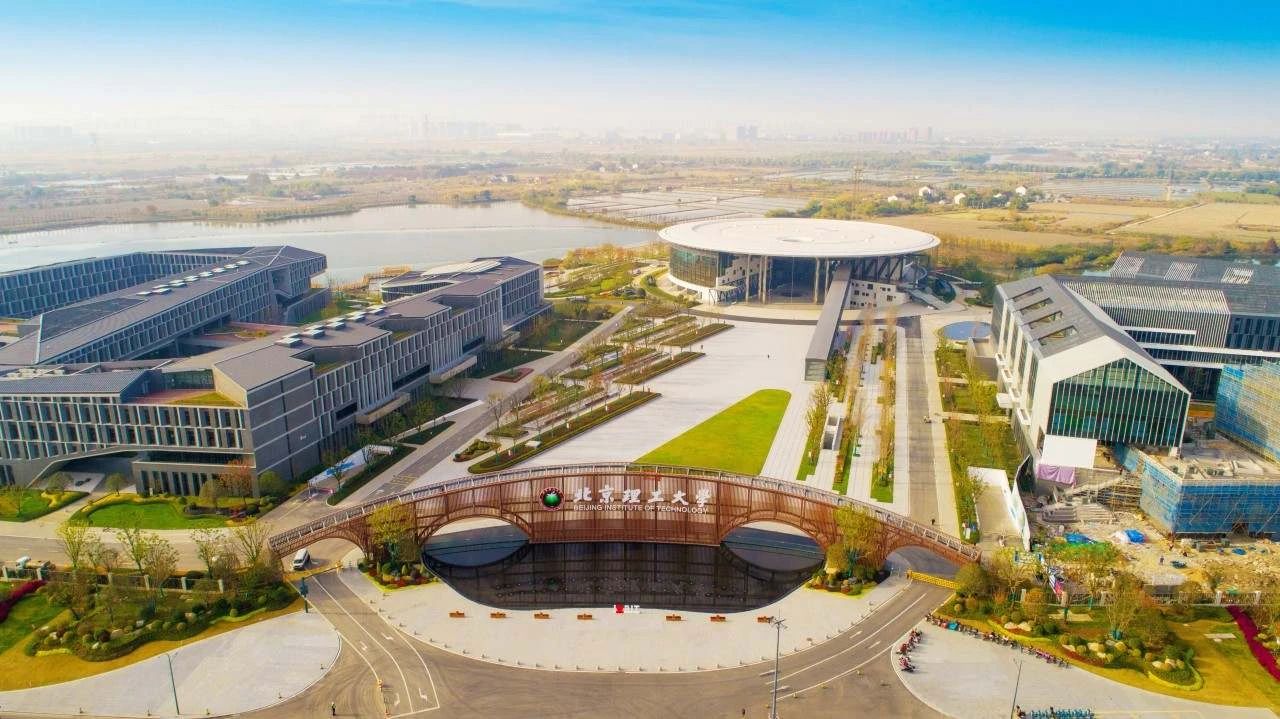 首批开放的科研平台包括了浙江清华长三角研究院、嘉兴大学g60科创走廊产